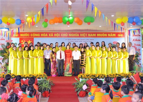 Trường mầm non Thạch Cầu tưng bừng tổ chức lễ khai giảng năm học mới 2017-2018 và đón bằng công nhận trường chuẩn quốc gia mức độ 1